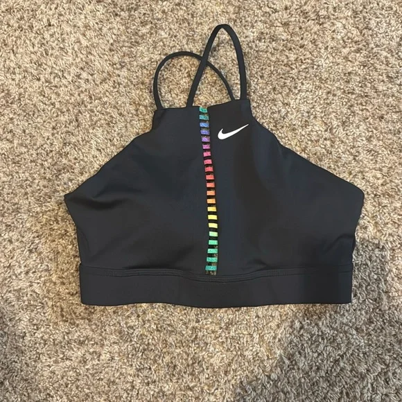Nike Sports Bra - Picture 1 of 3